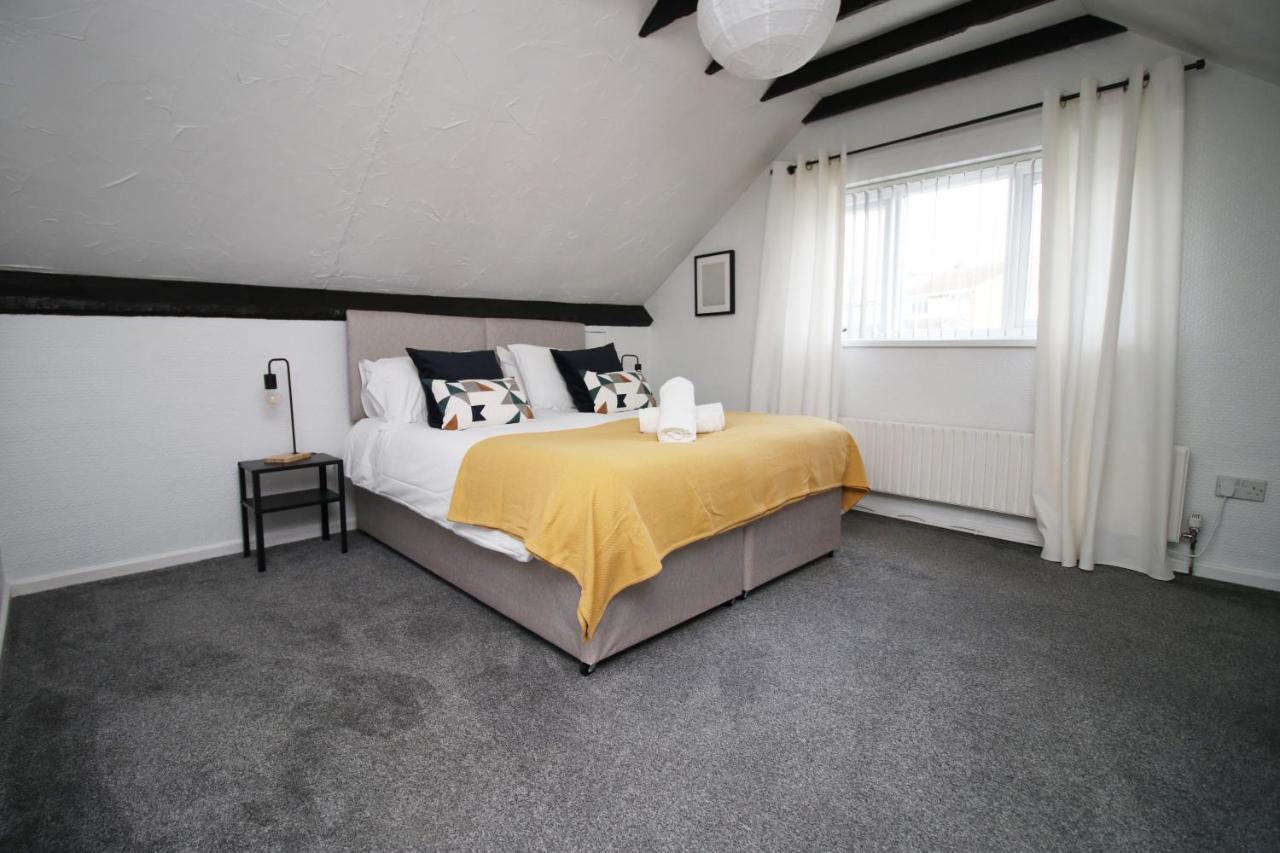 Becky'S Bungalow By Ty Sa -Spacious 4 Bed Bungalow Cardiff Bagian luar foto